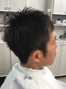 江東区住吉、菊川の間にあるヘアサロン、シュガーより　メンズショートスタイル（白髪もカバー）