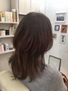 江東区住吉、森下からも近い美容室　ヘアサロン　シュガー　白髪染めでもおしゃれなカラーにします