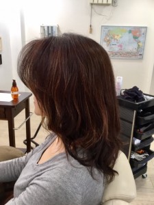 江東区住吉と菊川の間にある美容室　ヘアサロン　シュガーの、さりげないハイライト