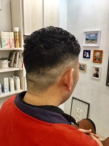 江東区住吉、墨田区毛利からも近い美容室　ヘアサロン　シュガーのメンズ刈り上げヘアー