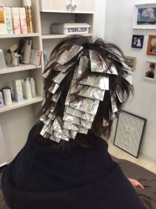 江東区住吉、墨田区毛利からも近い美容室、ヘアサロン　シュガーのハイライト、メッシュでのヘアカラー