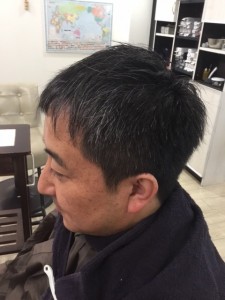江東区住吉と菊川の間にある美容室　ヘアサロン　シュガー、男性の白髪を目立たなくさせるカラー