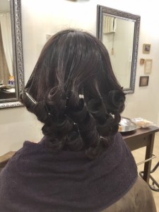 江東区住吉と菊川の間にある美容室　ヘアサロン　シュガーの、『コテ・パーマ　施術例』