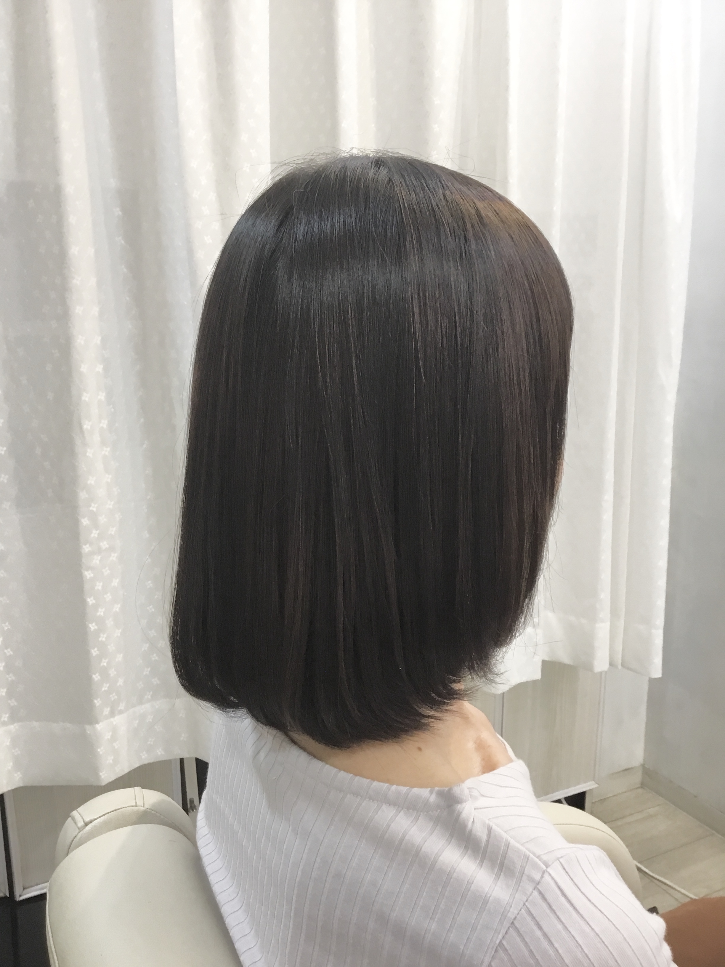シュガーの ツヤサラ髪質改善トリートメント 髪質が変わったかの様にツヤサラに